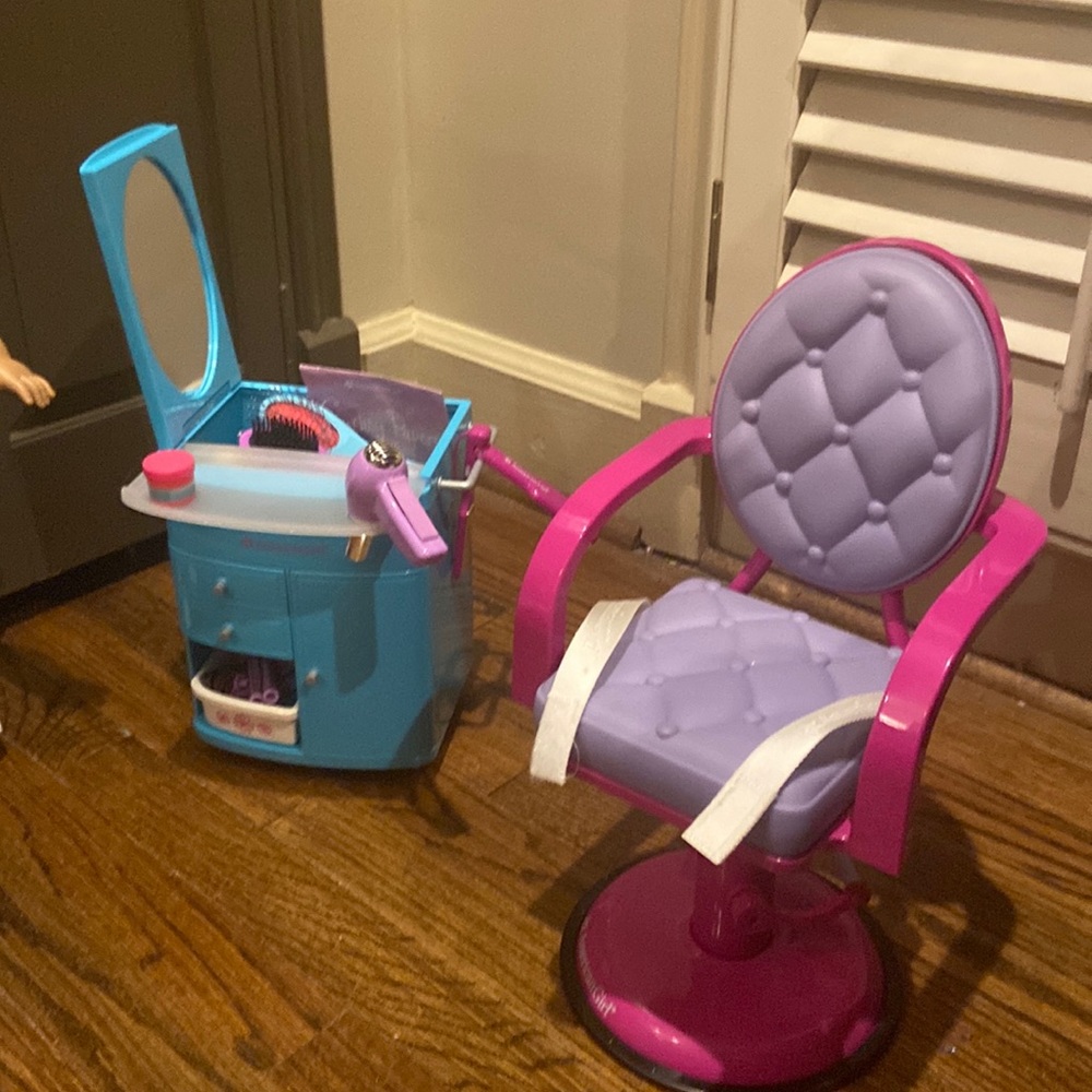 American Girl hair salon
